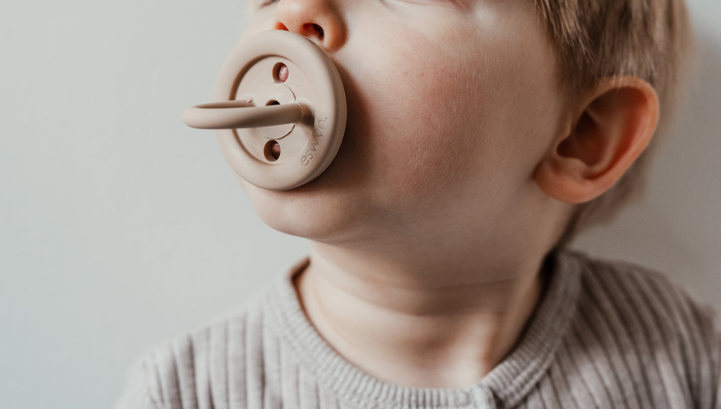 light : 6 months +
